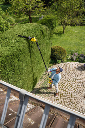 Аккумуляторный кусторез Karcher PHG 18-45 Battery Аккумуляторный кусторез Karcher PHG 18-45 Battery