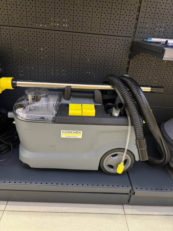 Аппарат для чистки ковров Karcher Puzzi 10/1 (нет коробки, запаян бак, б/у)