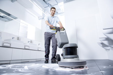 Уборочная машина Karcher BDS 43/Duo C