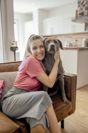 Аккумуляторный вертикальный пылесос Karcher VC 4 Cordless MyHome Pet