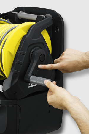 Катушка для шланга Karcher Premium HR 7.315 (в комплекте) со шлангом 1/2" Катушка для шланга Karcher Premium HR 7.315 (в комплекте) со шлангом 1/2"
