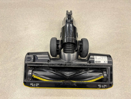 Аккумуляторный вертикальный пылесос Karcher VC 4 Cordless MyHome (б/у, нет кронштейна, ЗУ)