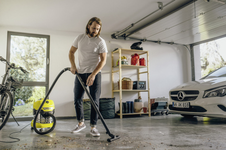 Хозяйственный пылесос Karcher WD 4 S V-20/5/22 Хозяйственный пылесос Karcher WD 4 S V-20/5/22