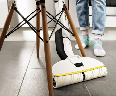 Аппарат для влажной уборки Karcher EWM 2