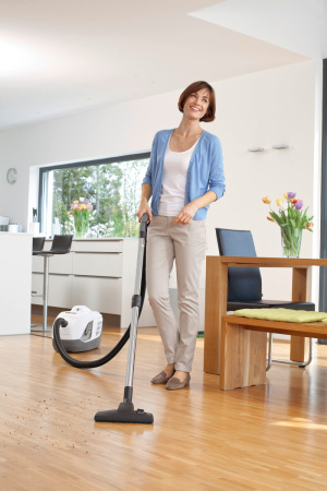 Пылесос с аквафильтром Karcher DS 6 Premium Plus