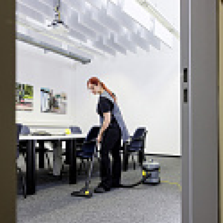 Пылесос сухой уборки Karcher T 11/1 Classic