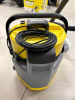 Пылесос моющий Karcher SE 4 (2 шт. в полном комплекте, небольшиие царапины, в 3 шт. остутвуют элементы комплектации)