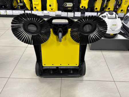 Подметальная машина Karcher S 4 Twin (мелкие потертости на корпусе, помята коробка)