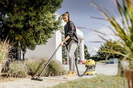 Хозяйственный пылесос Karcher WD 4 S V-20/5/22 Хозяйственный пылесос Karcher WD 4 S V-20/5/22