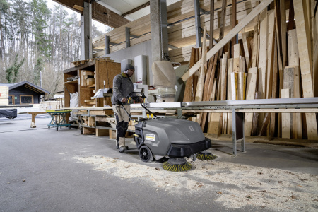 Подметальная машина Karcher KM 85/50 W Bp Подметальная машина Karcher KM 85/50 W Bp