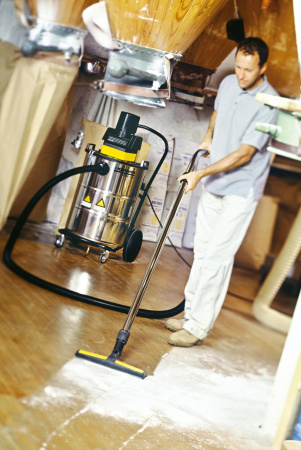 Пылесос влажной и сухой уборки Karcher NT 80/1 B1 M