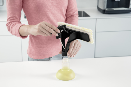 Стеклоочиститель Karcher WV 2 Premium Plus (white) (снят с производства) Стеклоочиститель Karcher WV 2 Premium Plus (white) (снят с производства)