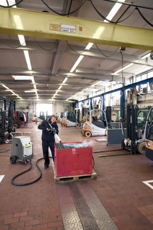 Аппарат для очистки сухим льдом Karcher IB 15/120