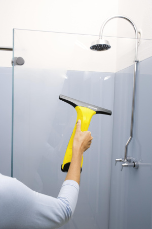 Стеклоочиститель Karcher WV 5 Premium Yellow