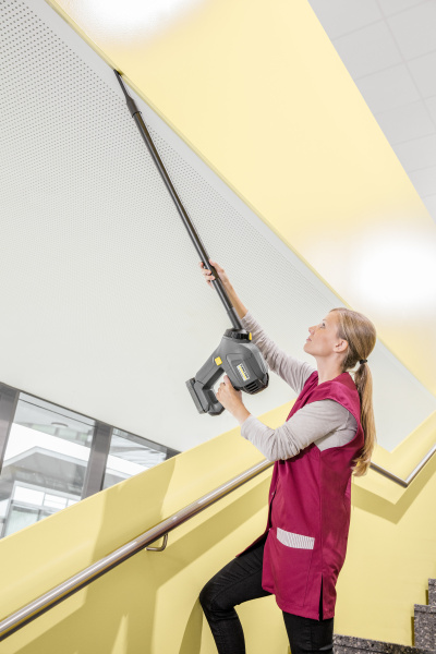 Ручной аккумуляторный пылесос Karcher HV 1/1 Bp Fs