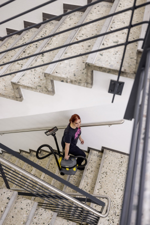 Пылесос сухой уборки Karcher T 11/1 Classic