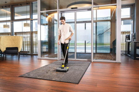 Электровеник Karcher EB 30/1 Li-Ion Электровеник Karcher EB 30/1 Li-Ion