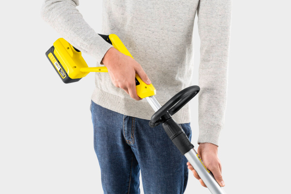 Аккумуляторный триммер Karcher LTR 18-30 Batery Аккумуляторный триммер Karcher LTR 18-30 Batery